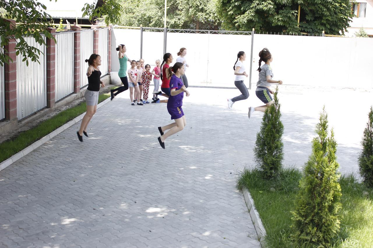 Da Hostel Αλμάτι Εξωτερικό φωτογραφία